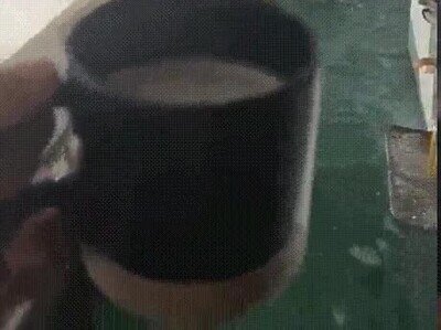 Enlace a No hay manera de tomarse un café tranquilo