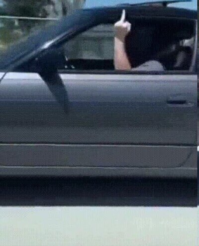 gui&ntilde;o,ojos,coche