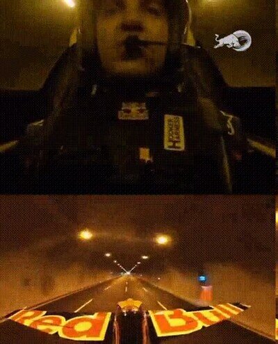 Enlace a El despegue de un avión visto desde la cabina 
