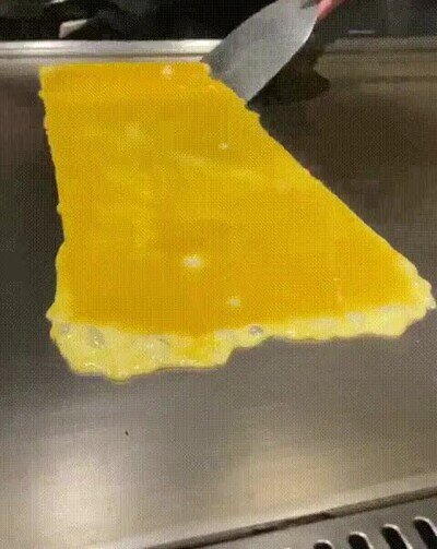 Enlace a Nunca había visto hacer una tortilla de esta manera