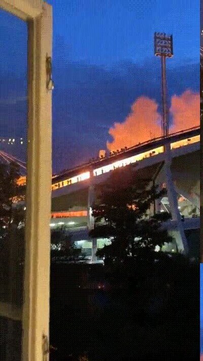 Enlace a Cada noche tengo un concierto al lado de casa