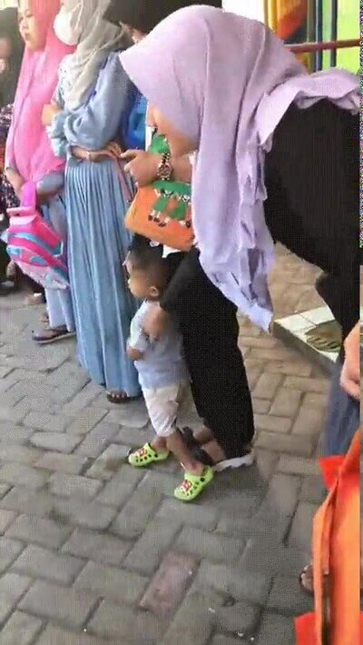 Enlace a Se ha equivocado de mamá