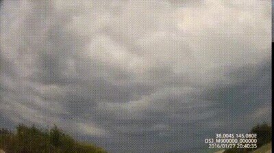 Enlace a ¿Se puede saber qué acaba de caer del cielo?