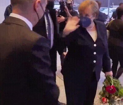 Enlace a Así fue la transición de poder en Alemania