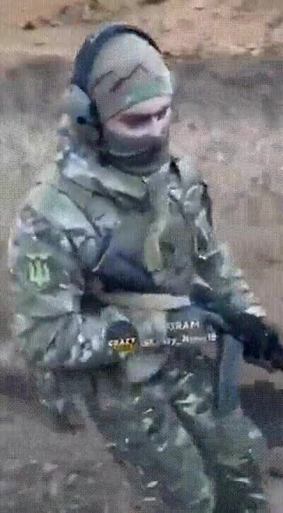 Enlace a Cuando celebras tu cumple en la guerra