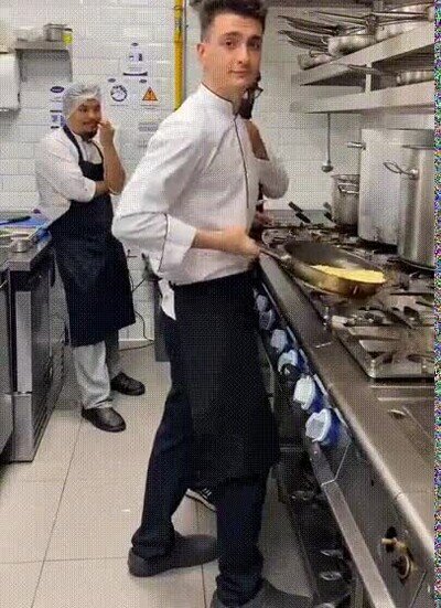 Enlace a Trolleando a mi amigo en la cocina