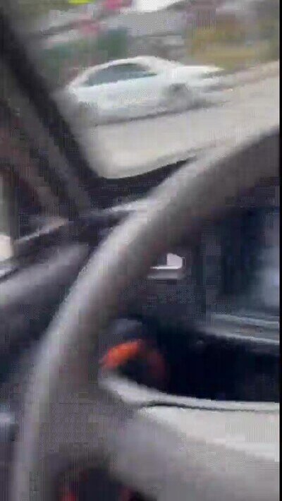 Enlace a Truco para que te dejen pasar en la carretera