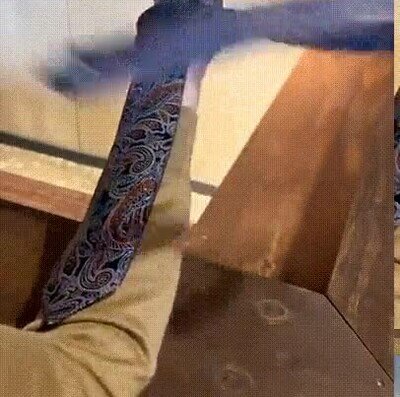 Enlace a Truco para hacer el nudo de la corbata de manera rápida