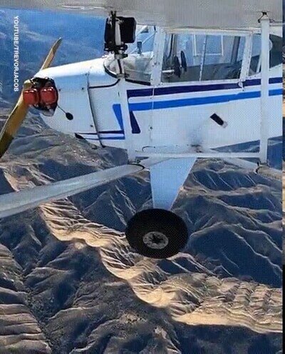 Enlace a El youtuber que estrelló su avioneta para conseguir visualizaciones se enfrenta a 20 años de prisión