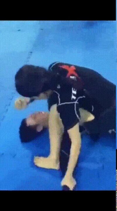 Enlace a ¿Eso es el móvil o te alegras de verme?