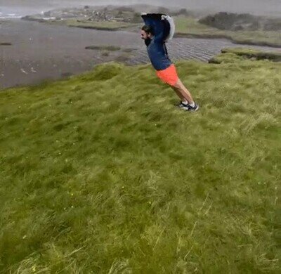 Enlace a Un poquito de viento siempre es divertido