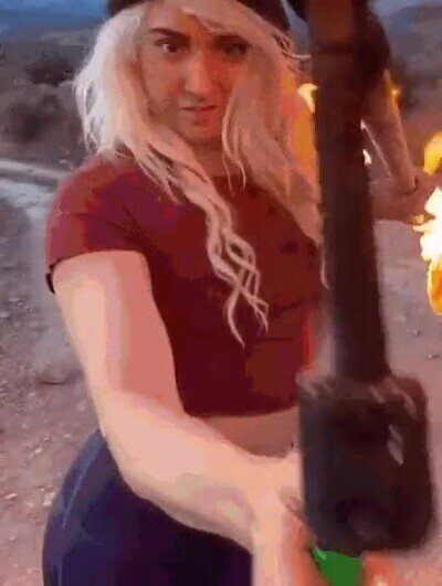 Enlace a La danza del fuego