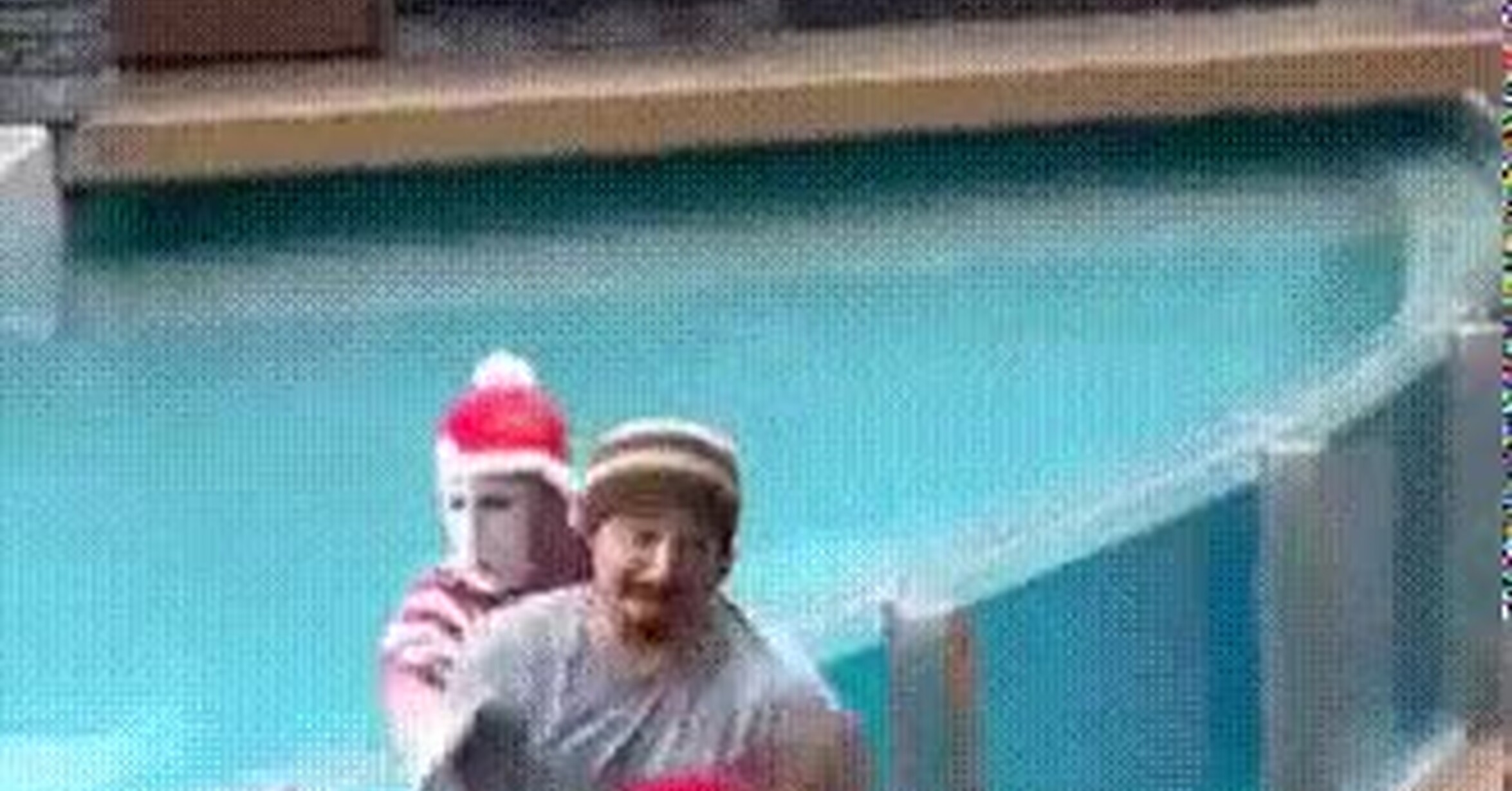¡Vaya GIF! / Han asustado al pobre mimo