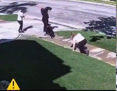 Enlace a Nombra una de las mil cosas que están mal en el este gif