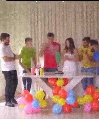 Enlace a Father reveal. Ya lo he visto todo en la vida