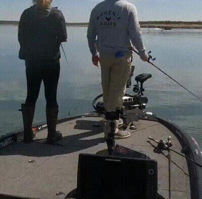 Enlace a El noble arte de la pesca de drones