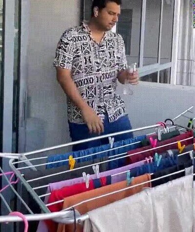 Enlace a Alguien no tiene ganas de recoger la ropa