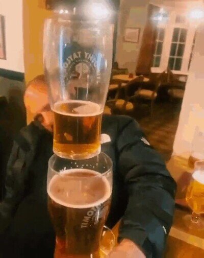Enlace a La clásica trolleada al amigo que se queda dormido