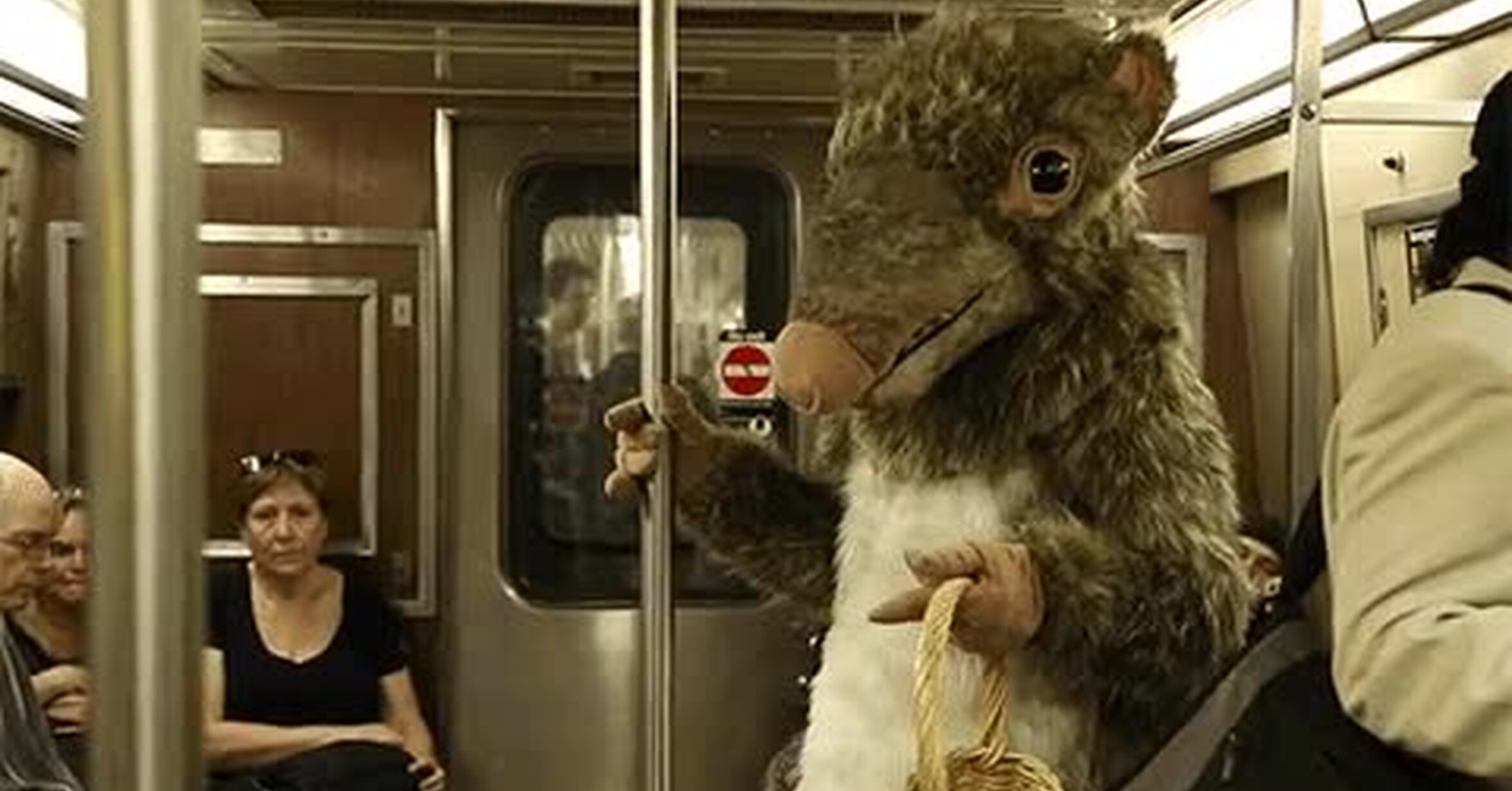 Y asi es un dia mas en el metro de Nueva York