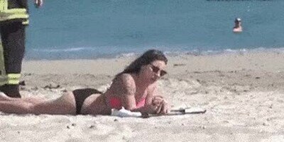 Enlace a Lo que te pasará este verano si fumas en la playa