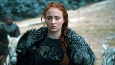 2489 - Sophie Turner nos saca de dudas con el supuesto embarazo de Sansa