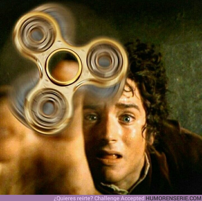 14854 - Hasta Frodo ha sucumbido a esta moda