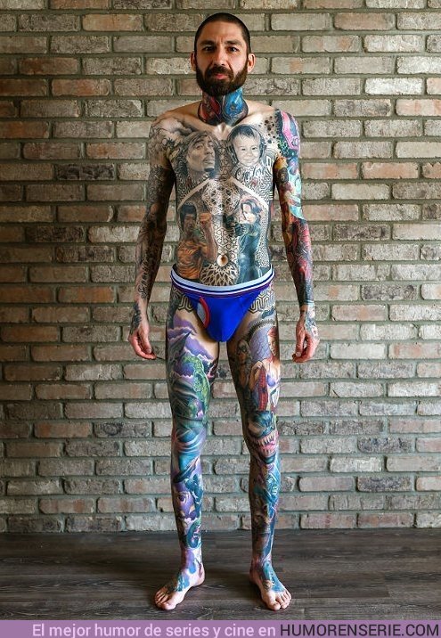 25677 - Este hombre bate el récord como la persona con más personajes de Marvel tatuados