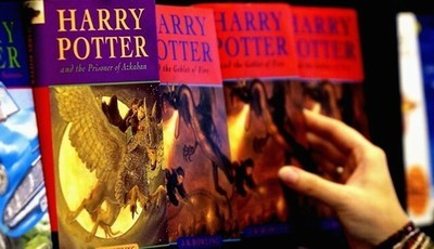 41604 - Una escuela prohibe los libros de Harry Potter por miedo a que los hechizos sean reales