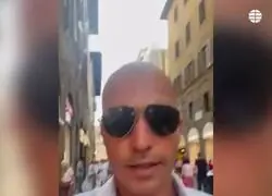 Esc&aacute;ndalo en Italia tras el v&iacute;deo de un concejal de Salvini con una mujer gitana: "V&oacute;tanos para no volver a verla nunca m&aacute;s"