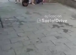 Una mujer loca agrede a una ni&ntilde;a delante de su madre tras &eacute;sta haberle hecho da&ntilde;o a su hijo