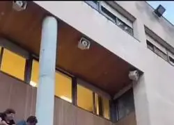 Lanzan mal un cohete durante el preg&oacute;n de las fiestas de Tremp (Lleida) y les cae encima