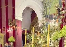 La surrealista escena con esta virgen que est&aacute; dando la vuelta a internet