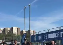 Jos&eacute; Luis Mart&iacute;nez Almeida sorprende a todos jugando al baloncesto