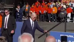 El m&aacute;ximo enemigo de Joe Biden son las escaleras