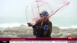 As&iacute; han puesto en peligro a una reportera en TVE con el gran viento de la borrasca Ciar&aacute;n