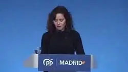 &iquest;Qu&eacute; le pasa a Ayuso en esta rueda de prensa?