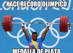 Enlace a Hace record olímpico