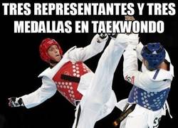 Enlace a Tres representantes y tres medallas en taekwondo