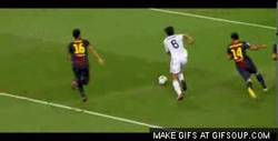 Enlace a GIF: Khedira disfrazado de Messi