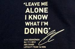 Enlace a Raikkonen ha regalado a su equipo camisetas como ésta, ¡crack!