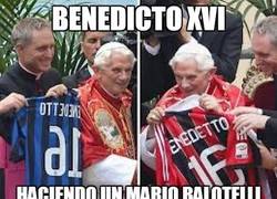 Enlace a Benedicto XVI, un chaquetero