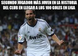 Enlace a ¿Está Higuaín maltratado en el Real Madrid?
