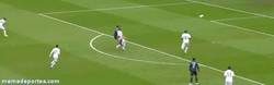 Enlace a GIF: Golazo de Bale vs Swansea de Michu