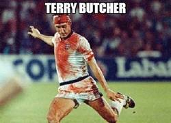 Enlace a Terry Butcher, haciendo honor a su nombre