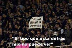 Enlace a Trolls en el público