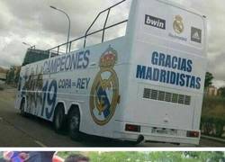 Enlace a Así era el autocar de la rúa del Madrid