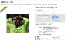 Enlace a Aficionados del Aston Villa subastan a Benteke en eBay