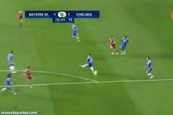 Enlace a GIF: Golazo de Ribery demostrando por qué es el mejor jugador de Europa