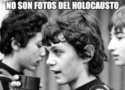 Enlace a No son fotos del holocausto