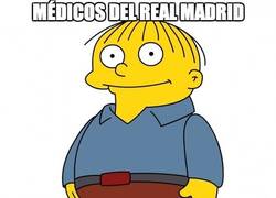 Enlace a Médicos del Real Madrid al hacer el examen médico a Bale